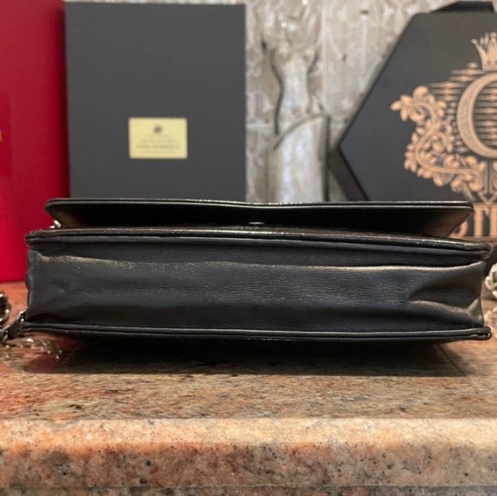 🦄 Customized Chanel Black Patent  Leather WOC Chain Bag - Picture 5 of 14